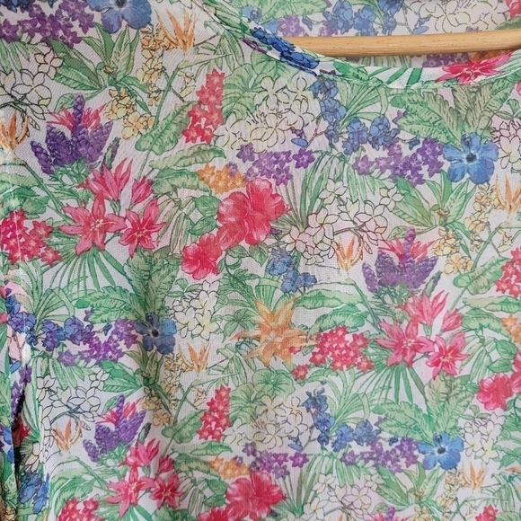 Equipment Femme 100% Silk Sheer Long Sleeve Blouse Floral Contrast Cuff Medium M - Picture 7 of 10